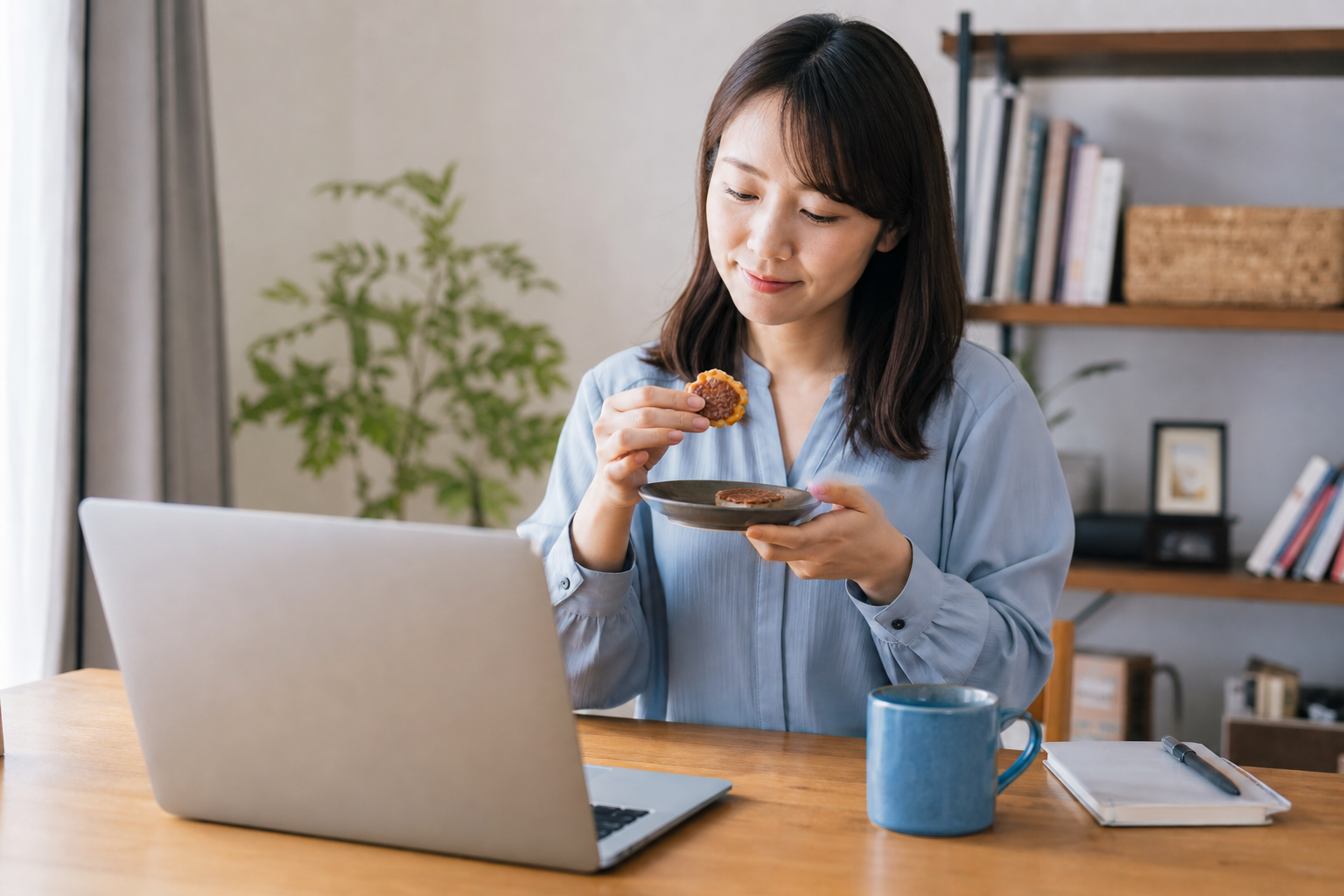 おやつタイムで仕事に区切りをつける｜選び方と時間帯の準備をする様子