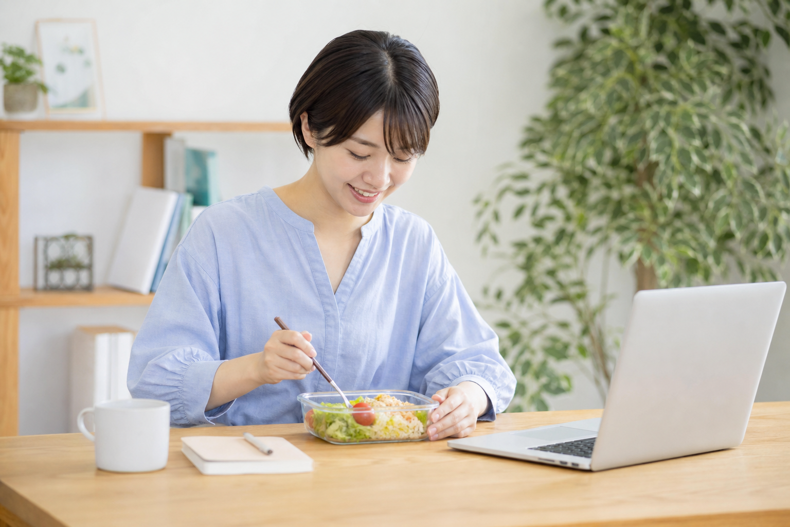 15分以内で準備できる 在宅ワーク用ランチ10選の準備をする様子